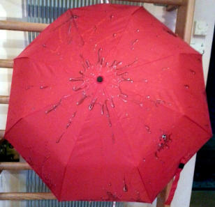 Regenschirm mit Acryl bemalt - funktionsfähig